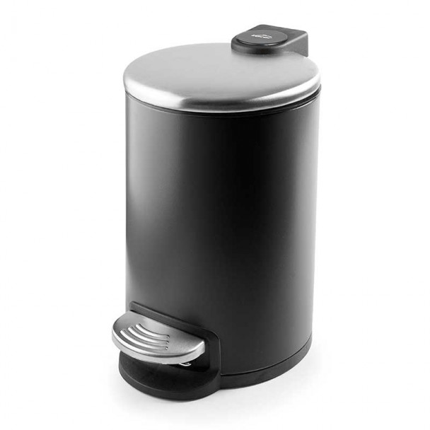 Cestino nero con pedale