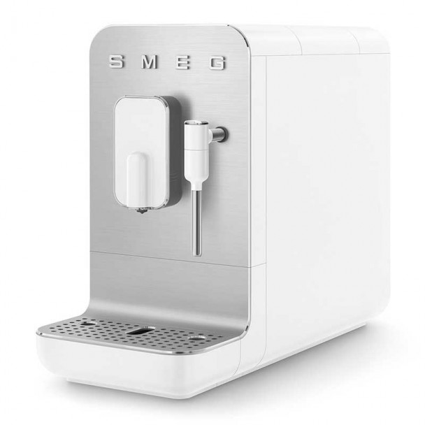 Macchina da caffè bianca super automatica con vapore / Smeg BCC02WHMEU